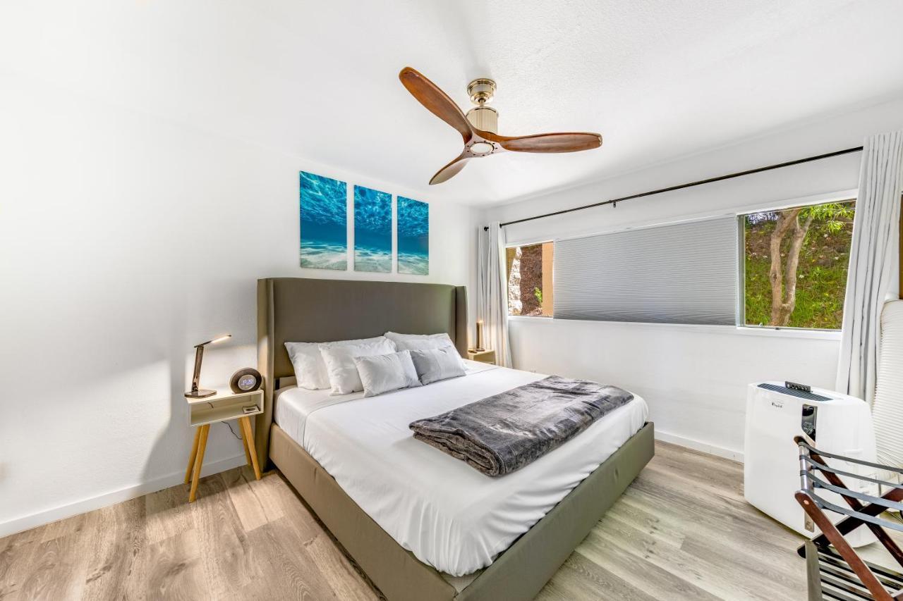 Newly Renovated Condo With Sup Paddle Boards And Golf Clubs Included Kailua-Kona Exterior photo